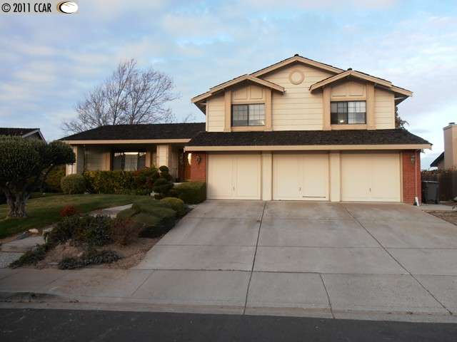 2910 Morgan Drive San Ramon, CA 94583 - Photo 1 of 1 a front view of a house with garden