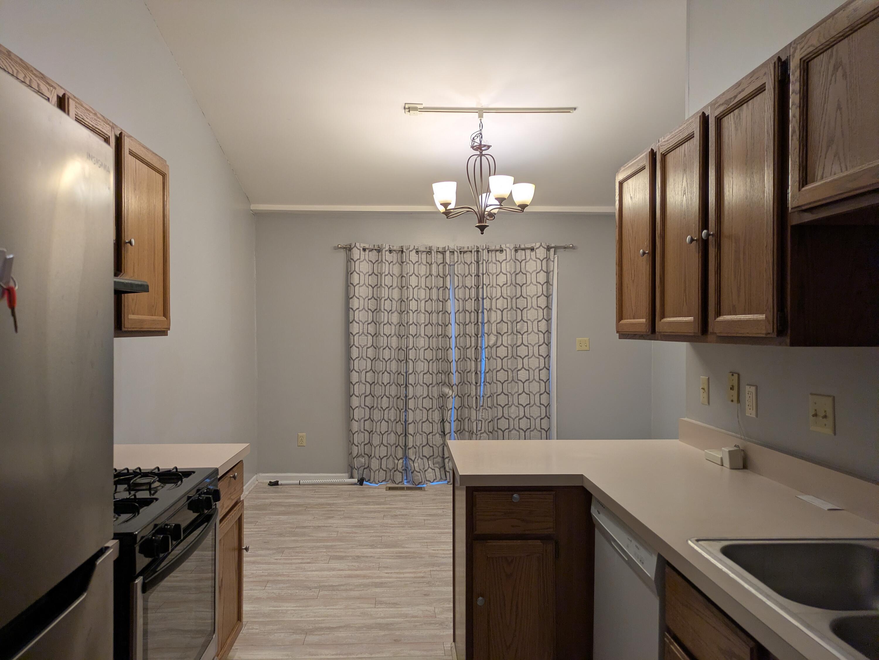 225 Clinton Street Lowell, IN 46356 - Photo 10 of 16 3000x2252