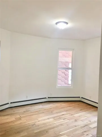 $1,050,000 | 1823 Amethyst Street | Van Nest