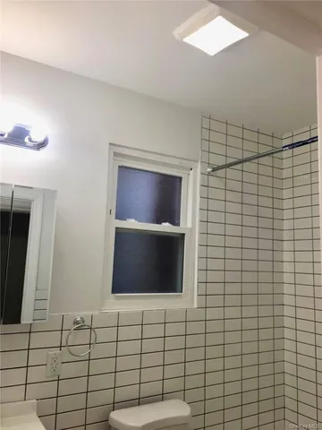 $1,050,000 | 1823 Amethyst Street | Van Nest