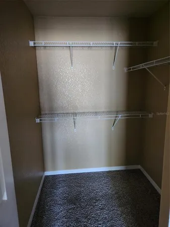 $1,695 | 5611 Bidwell Parkway, Unit 205, Sarasota, FL 34233