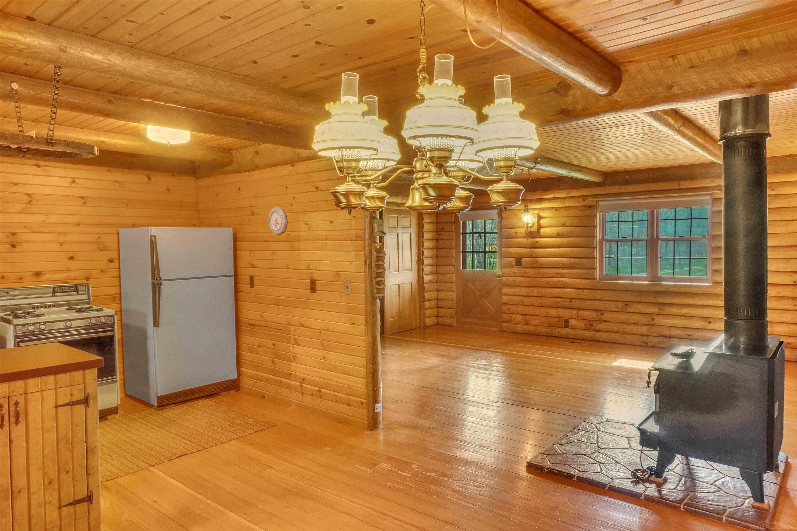 4253 Mayer Road East China, MI 48054 - Photo 10 of 56 50173073-6424f168-1c9a-4efa-baaf-6707cb5ba1d2.JPG