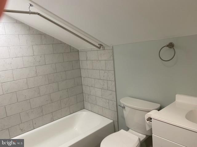 123 Oakdale Avenue Washington Crossing, PA 18977 - Photo 11 of 13 a bathroom with a toilet and a shower