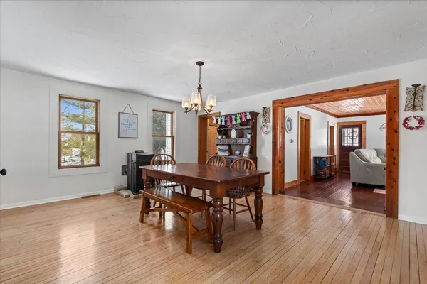 $599,900 | 613 County H, Farmington, WI 53021