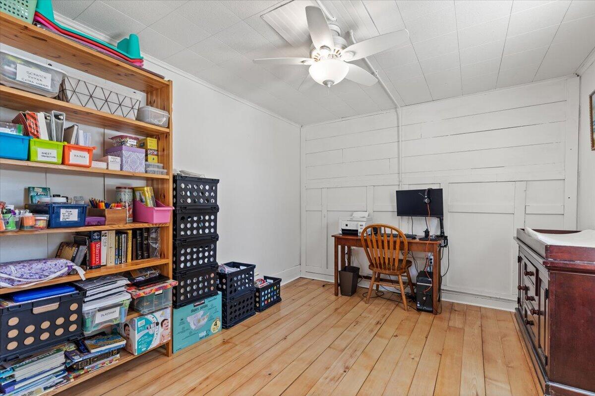 613 County H Farmington, WI 53021 - Photo 19 of 61 17-Co Rd H-17