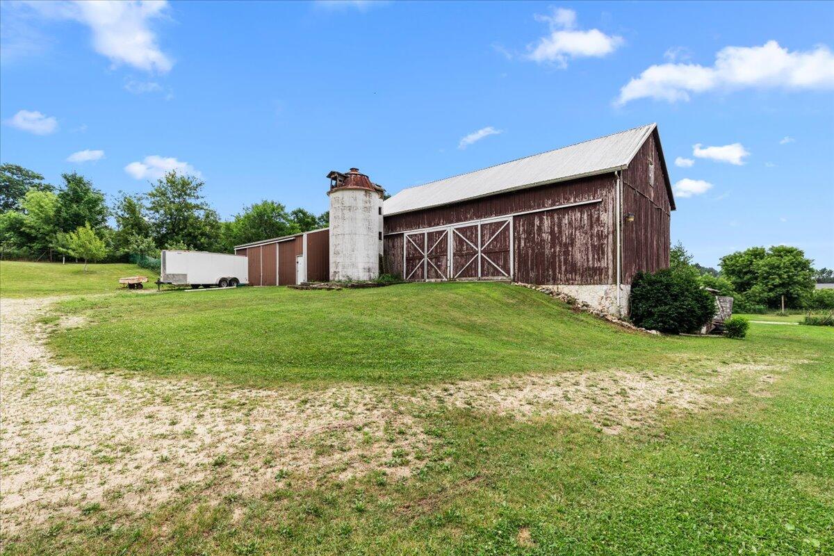 613 County H Farmington, WI 53021 - Photo 37 of 61 46-Cty Tk H-46