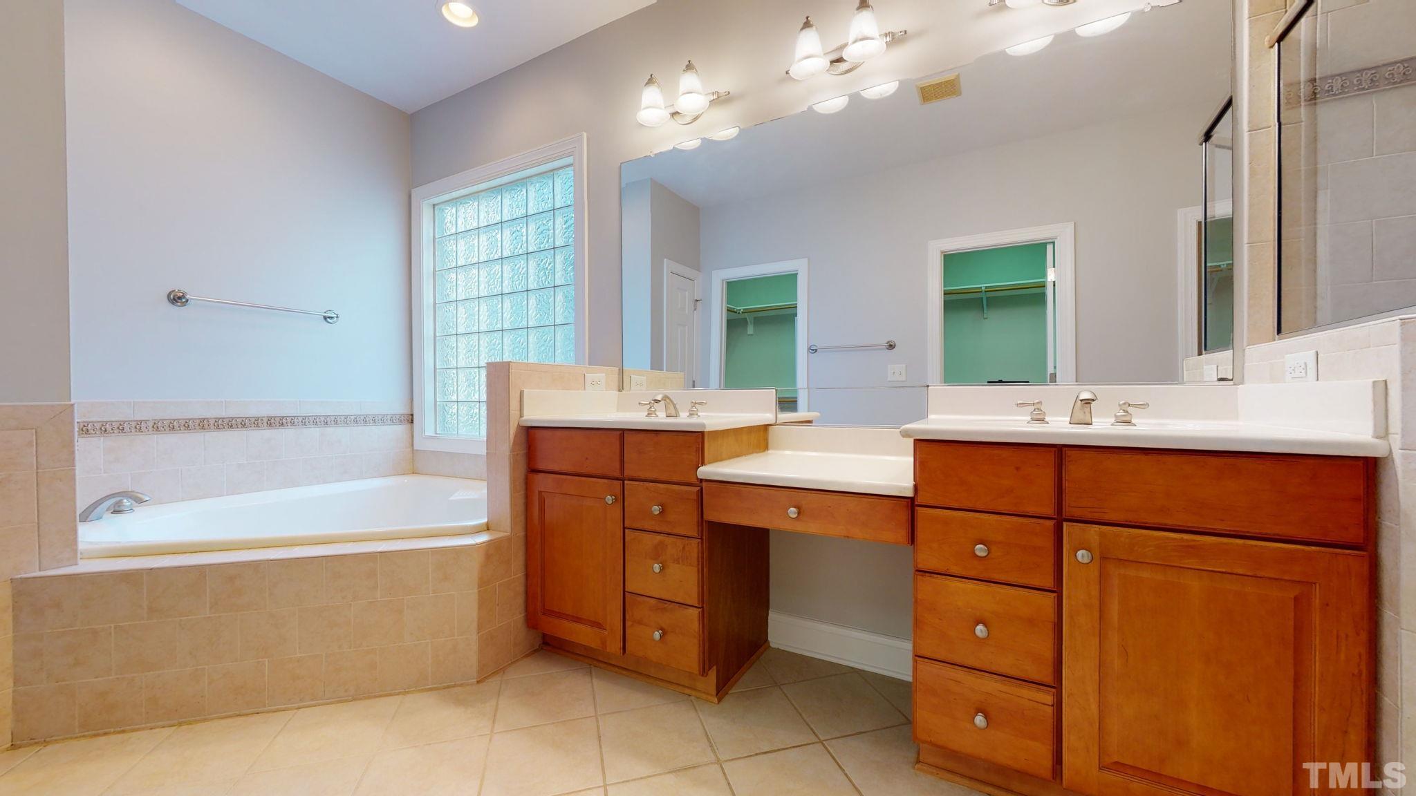 2227 Hopeton Avenue Raleigh, NC 27614 - Photo 28 of 44 Gallery Image 28