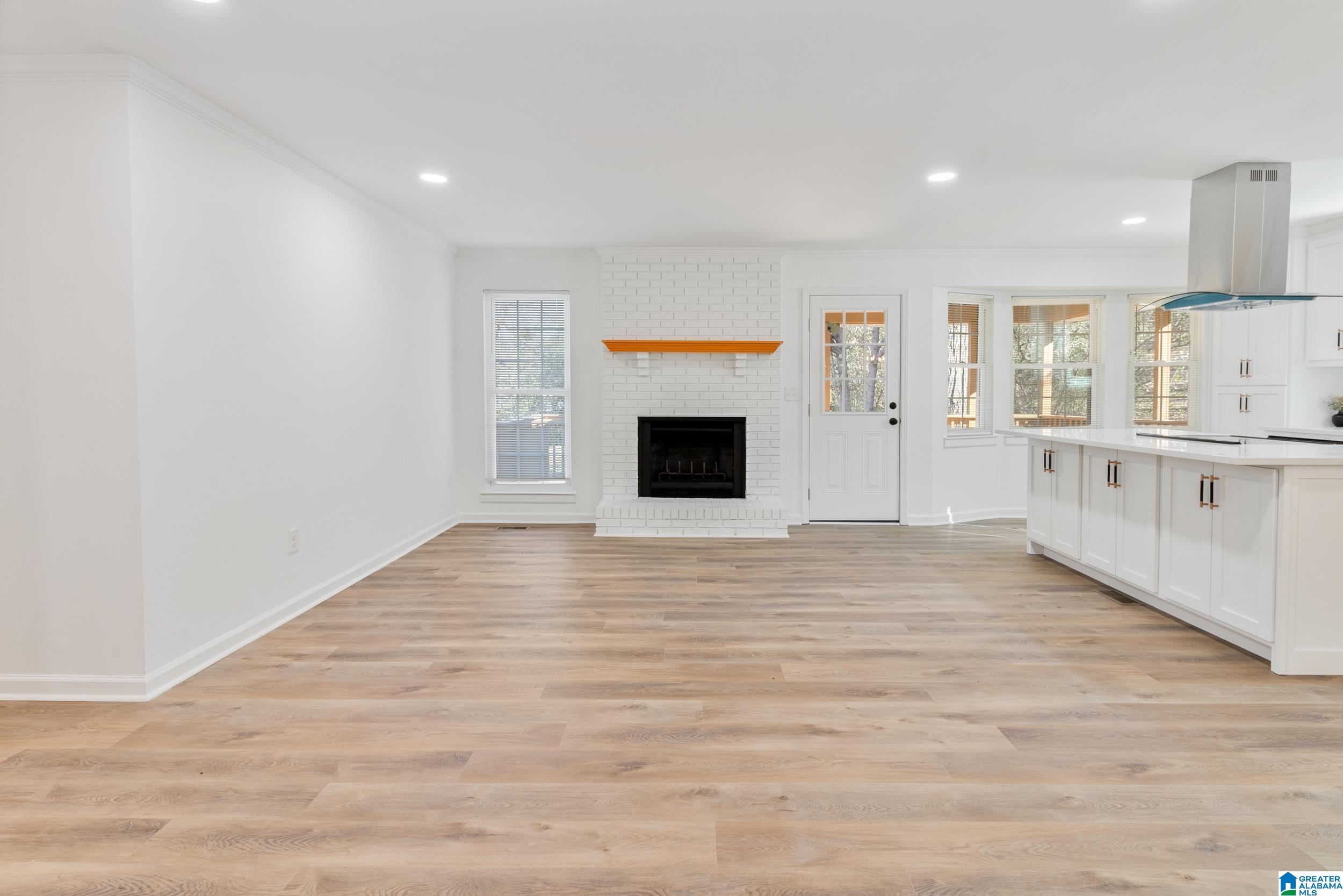 904 Rich Road Birmingham, AL 35215 - Photo 4 of 30