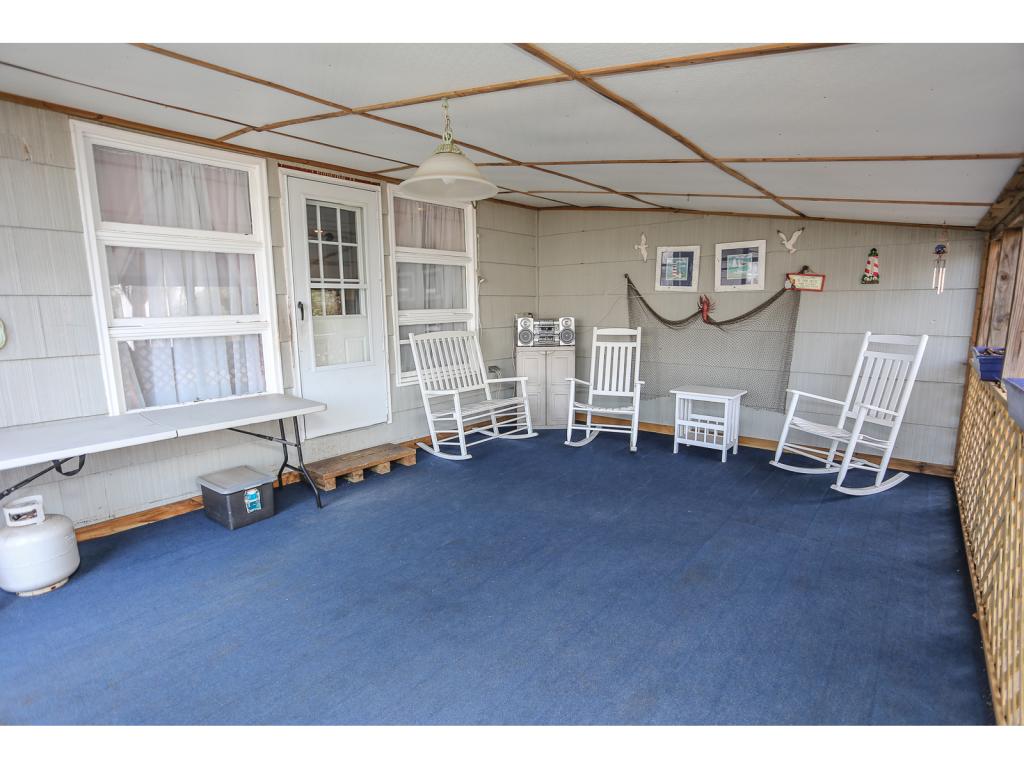 250 West Haven Road Manchester, NH 03104 - Photo 4 of 19
