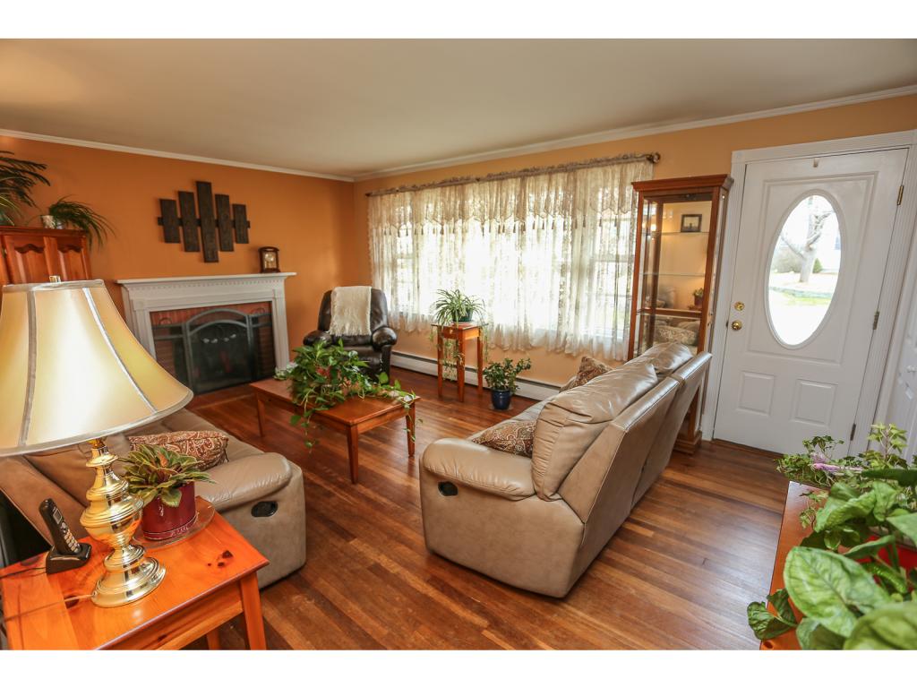250 West Haven Road Manchester, NH 03104 - Photo 6 of 19