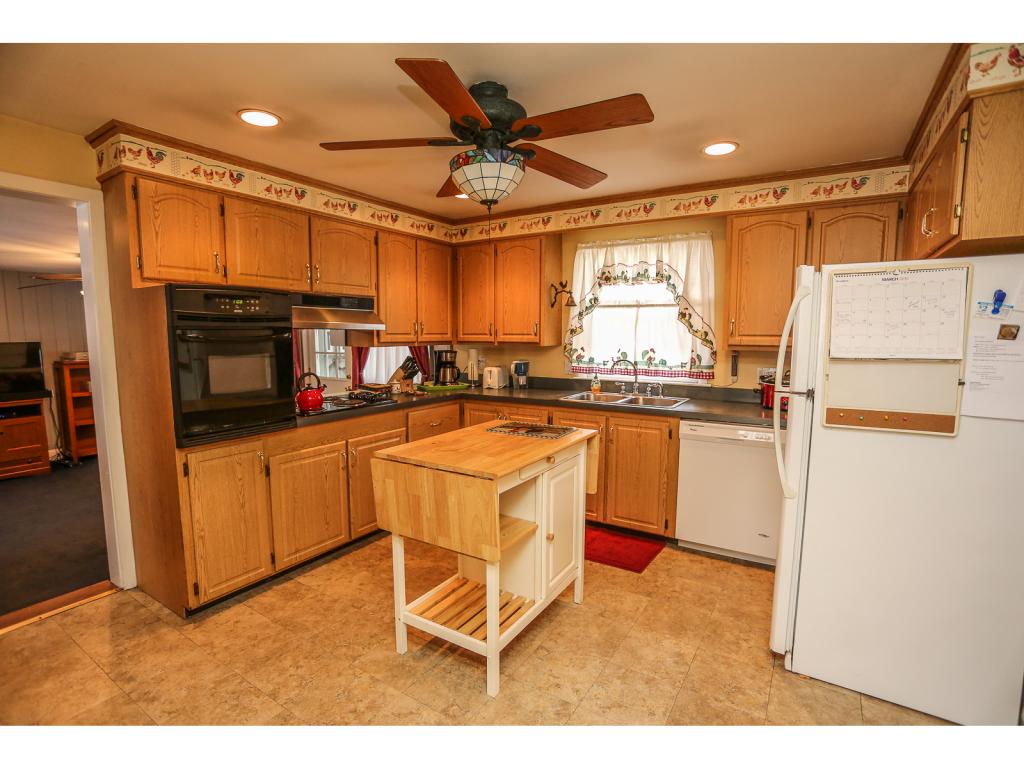 250 West Haven Road Manchester, NH 03104 - Photo 9 of 19