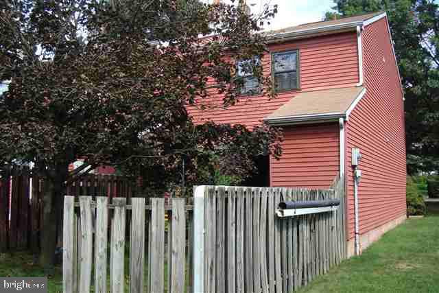 558 Lopax Road Harrisburg, PA 17112 - Photo 3 of 9 Gallery Image 3