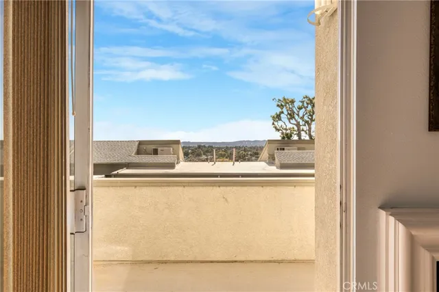 a close view of washer and dryer