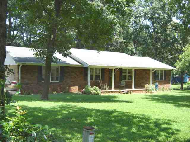 110 Roberts Road Williamston, SC 29697 - Photo 1 of 9 Gallery Image 1