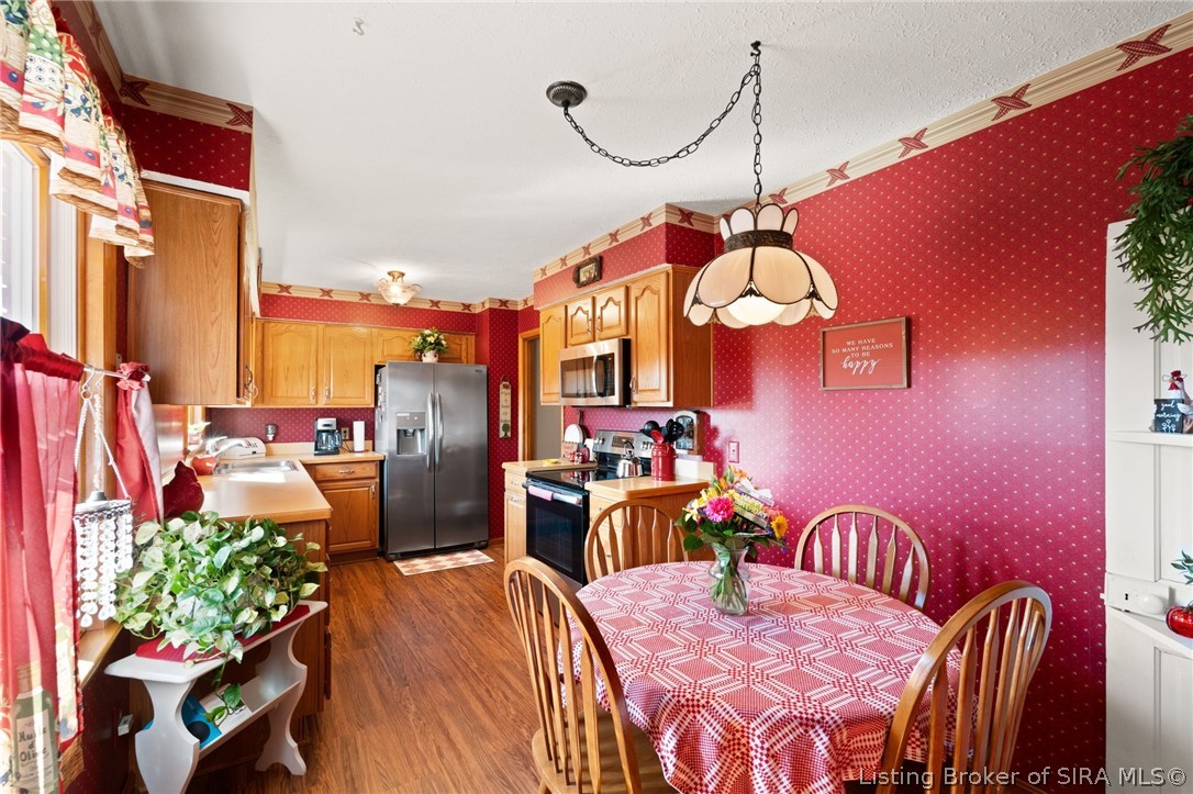 9529 Cooks Mill Road Georgetown, IN 47122 - Photo 5 of 46