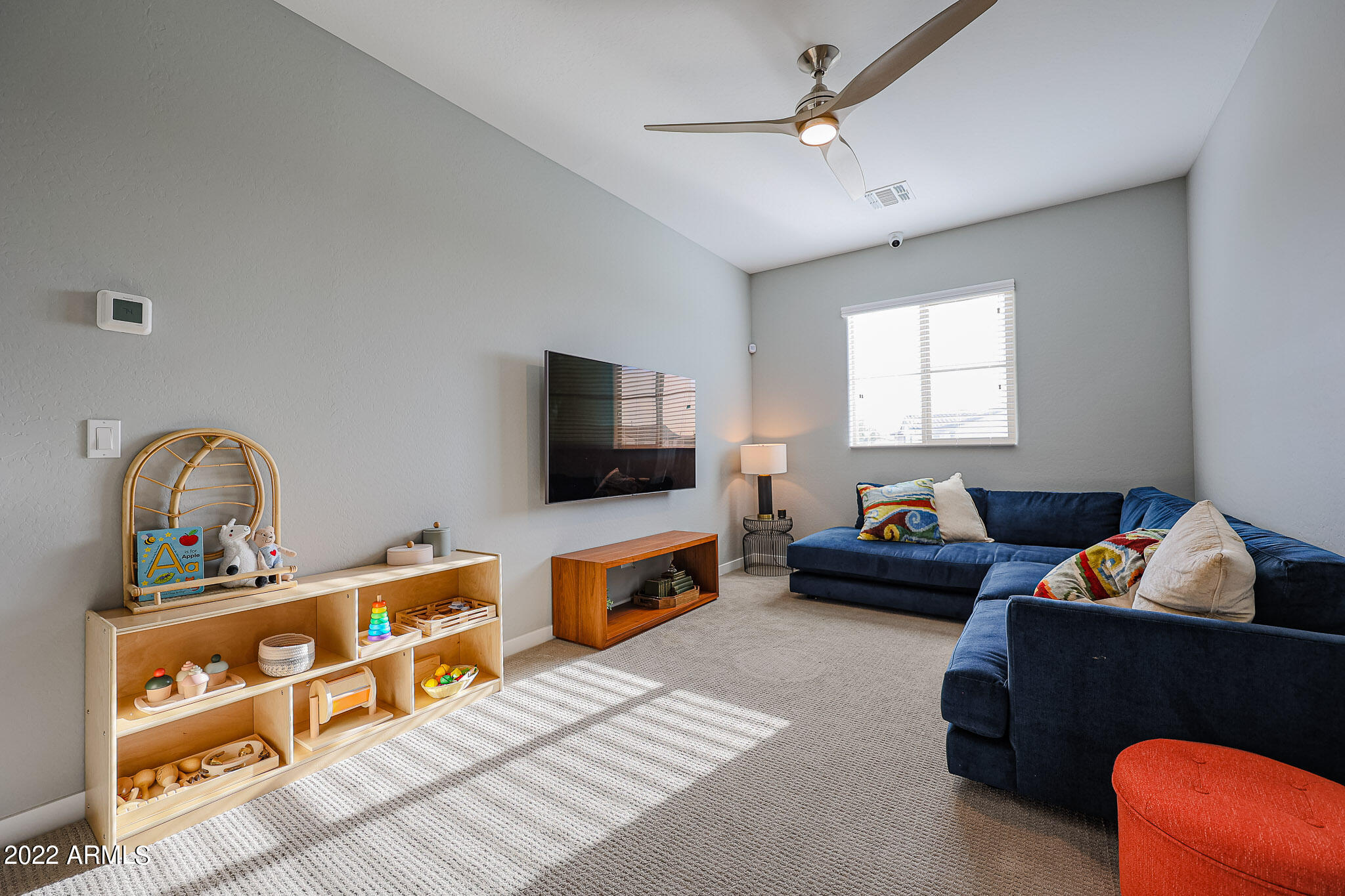 690 North Sparrow Court Gilbert, AZ 85234 - Photo 8 of 22 B (16)