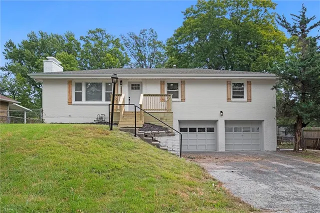 $294,900 | 2217 North 83rd Street, Kansas City, KS 66109