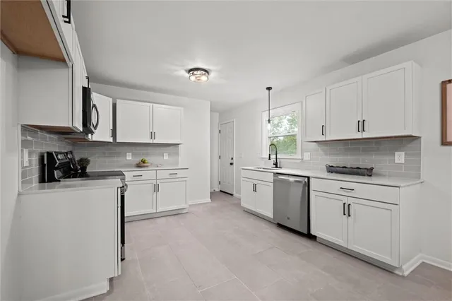 $294,900 | 2217 North 83rd Street, Kansas City, KS 66109