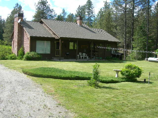 7351 Scotia Road Newport, WA 99156 - Photo 2 of 16