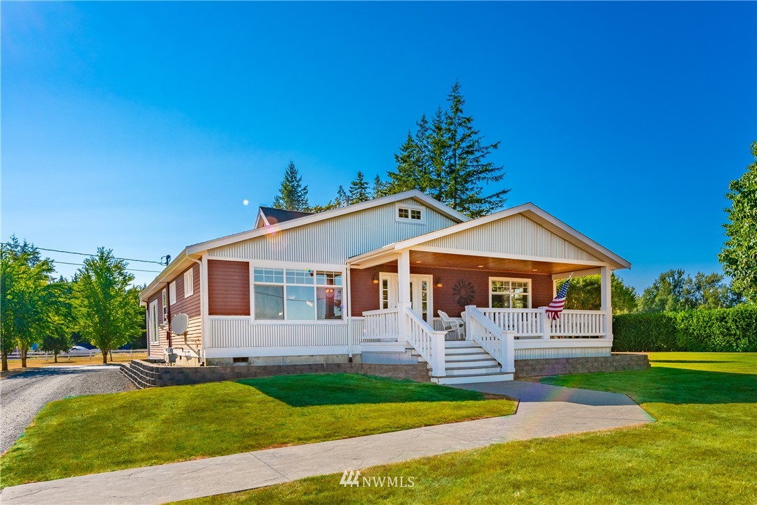 8293 Bob Hall Road Lynden, WA 98264 - Photo 2 of 40