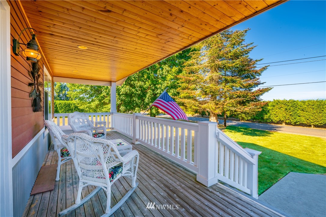 8293 Bob Hall Road Lynden, WA 98264 - Photo 18 of 40