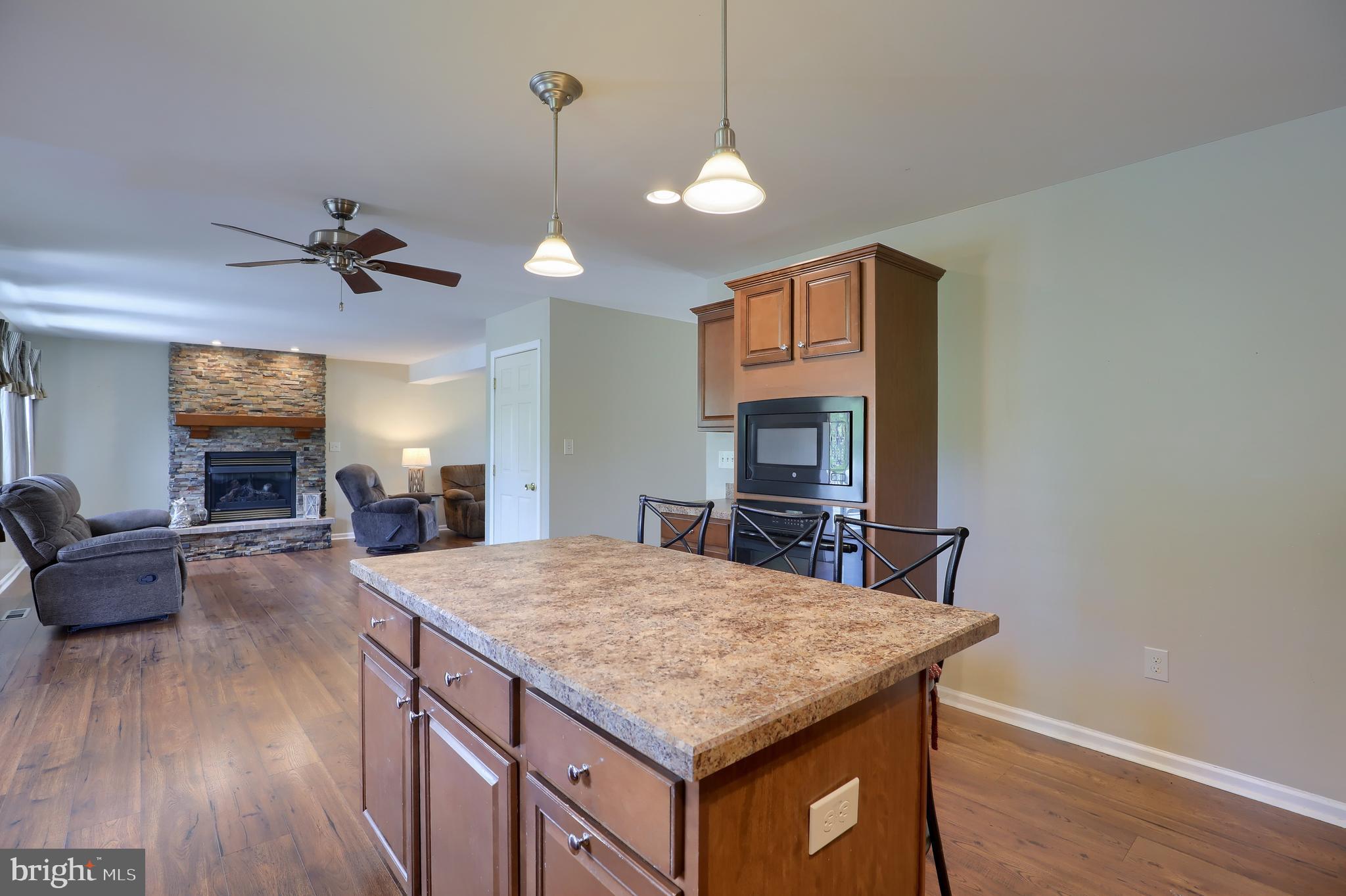244 Spring Meadows Road Manchester, PA 17345 - Photo 11 of 42 Gallery Image 11