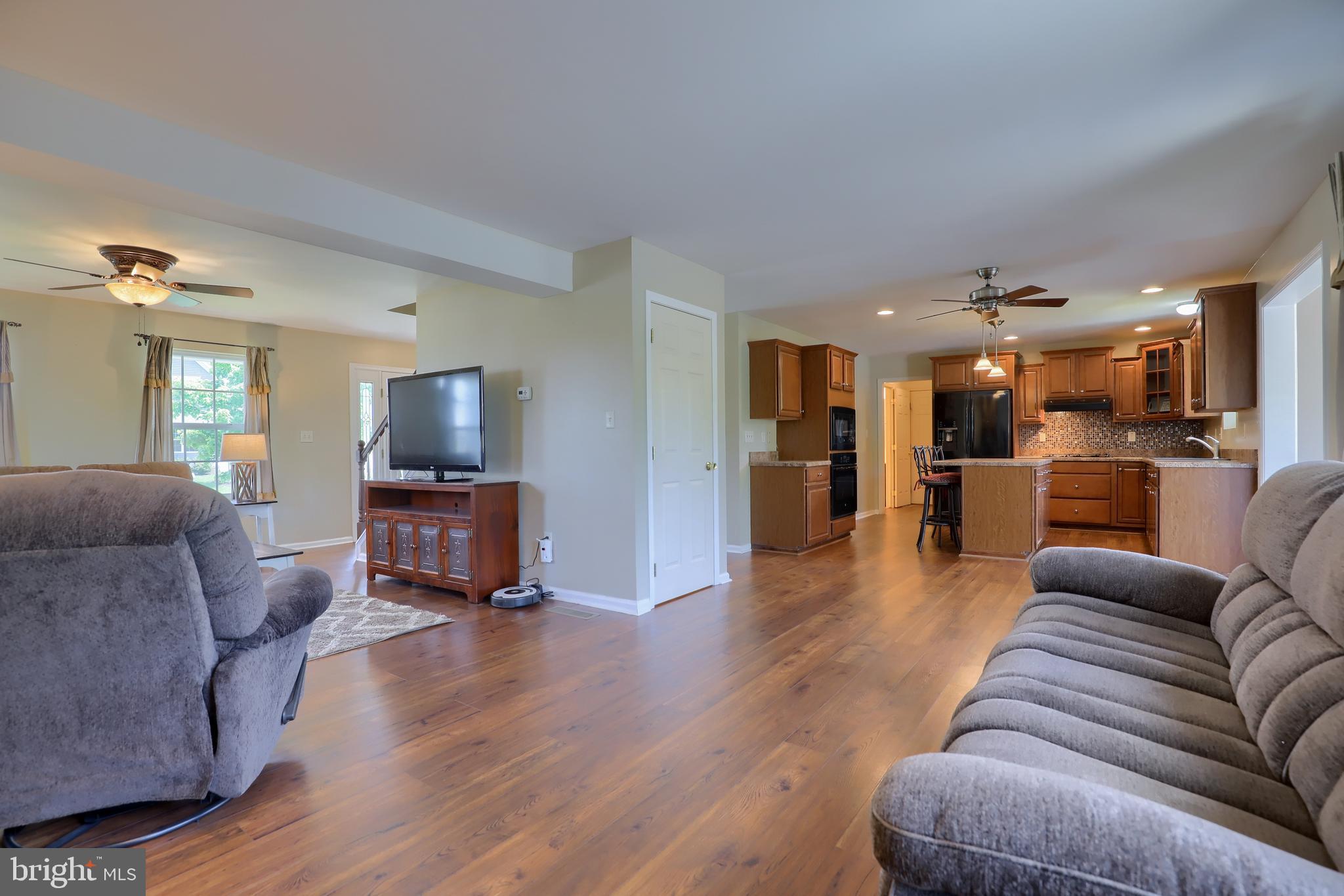 244 Spring Meadows Road Manchester, PA 17345 - Photo 16 of 42 Gallery Image 16