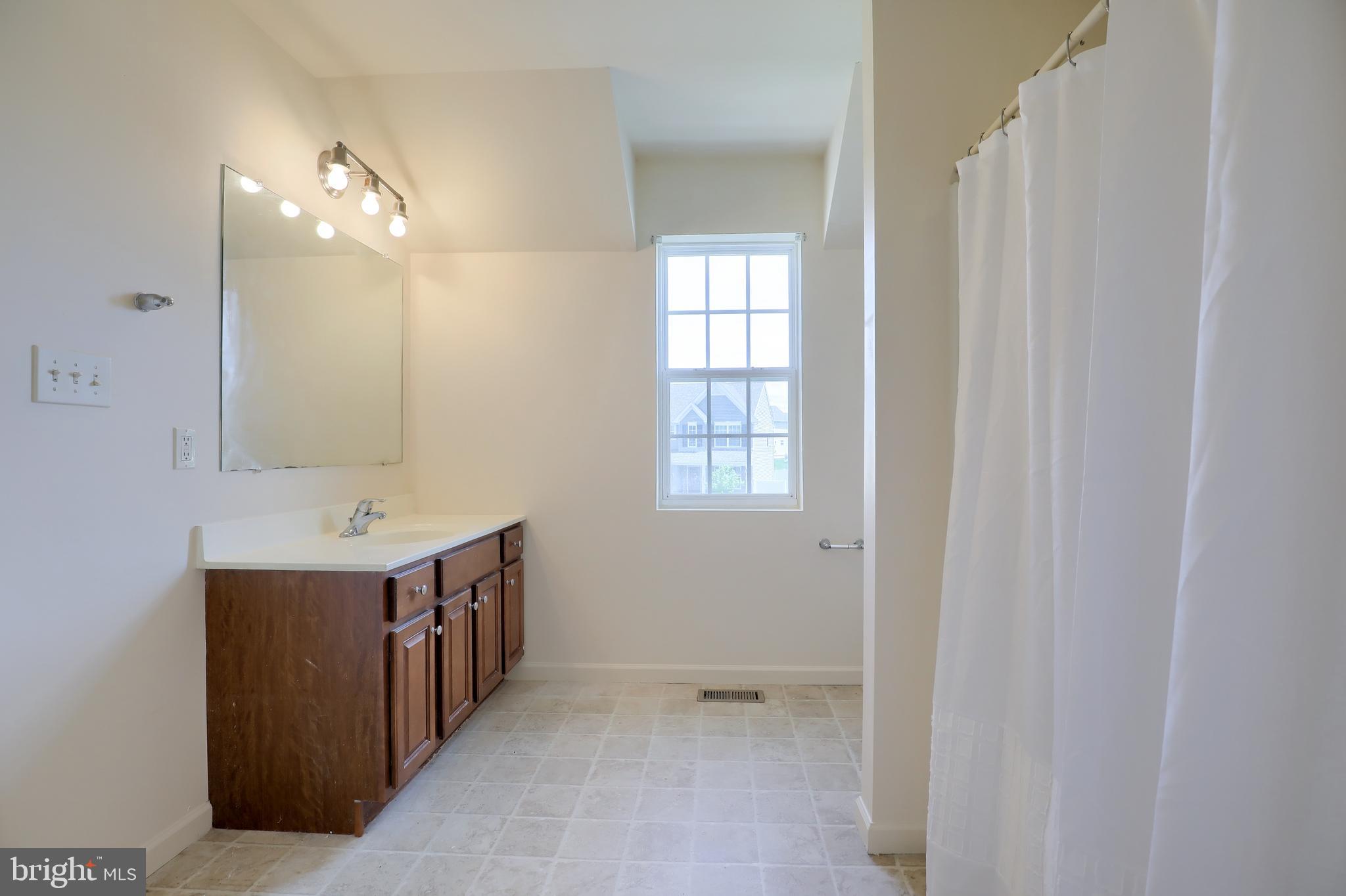 244 Spring Meadows Road Manchester, PA 17345 - Photo 27 of 42 Gallery Image 27