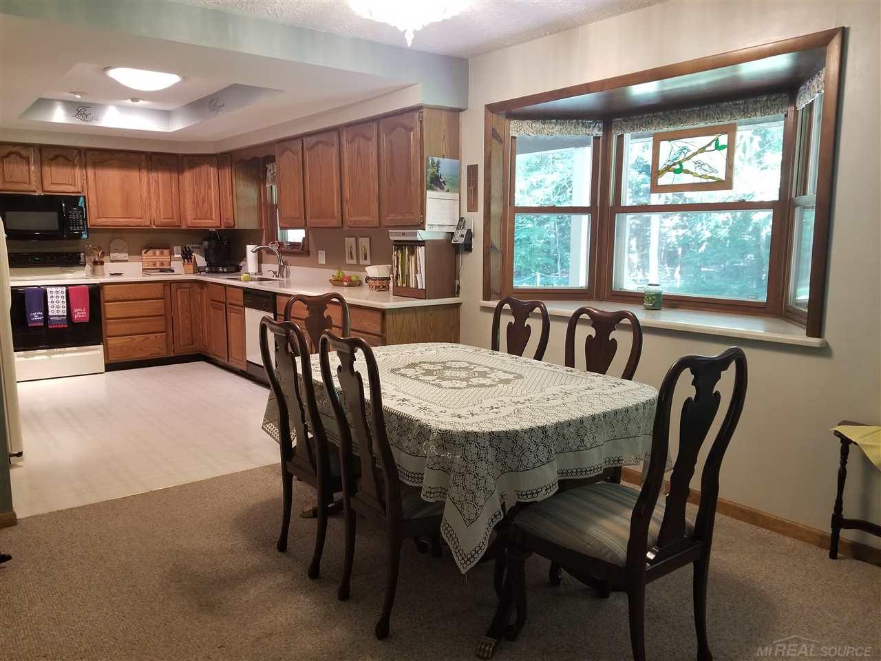 7123 County Farm Road Lexington, MI 48450 - Photo 15 of 46 dining kitchen area