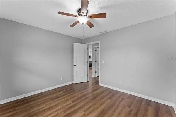 $1,900 | 2441 South Mills Avenue, Orlando, FL 32806