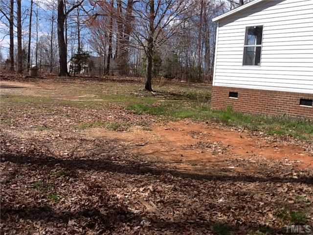 826 Woodsdale Road Roxboro, NC 27574 - Photo 3 of 6