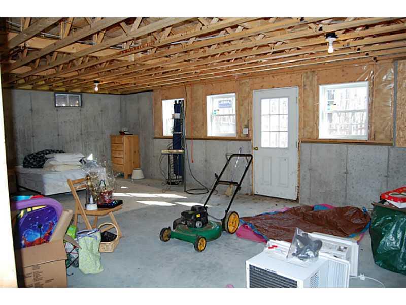 59 County Road Gorham, ME 04038 - Photo 17 of 19 Exterior Front.