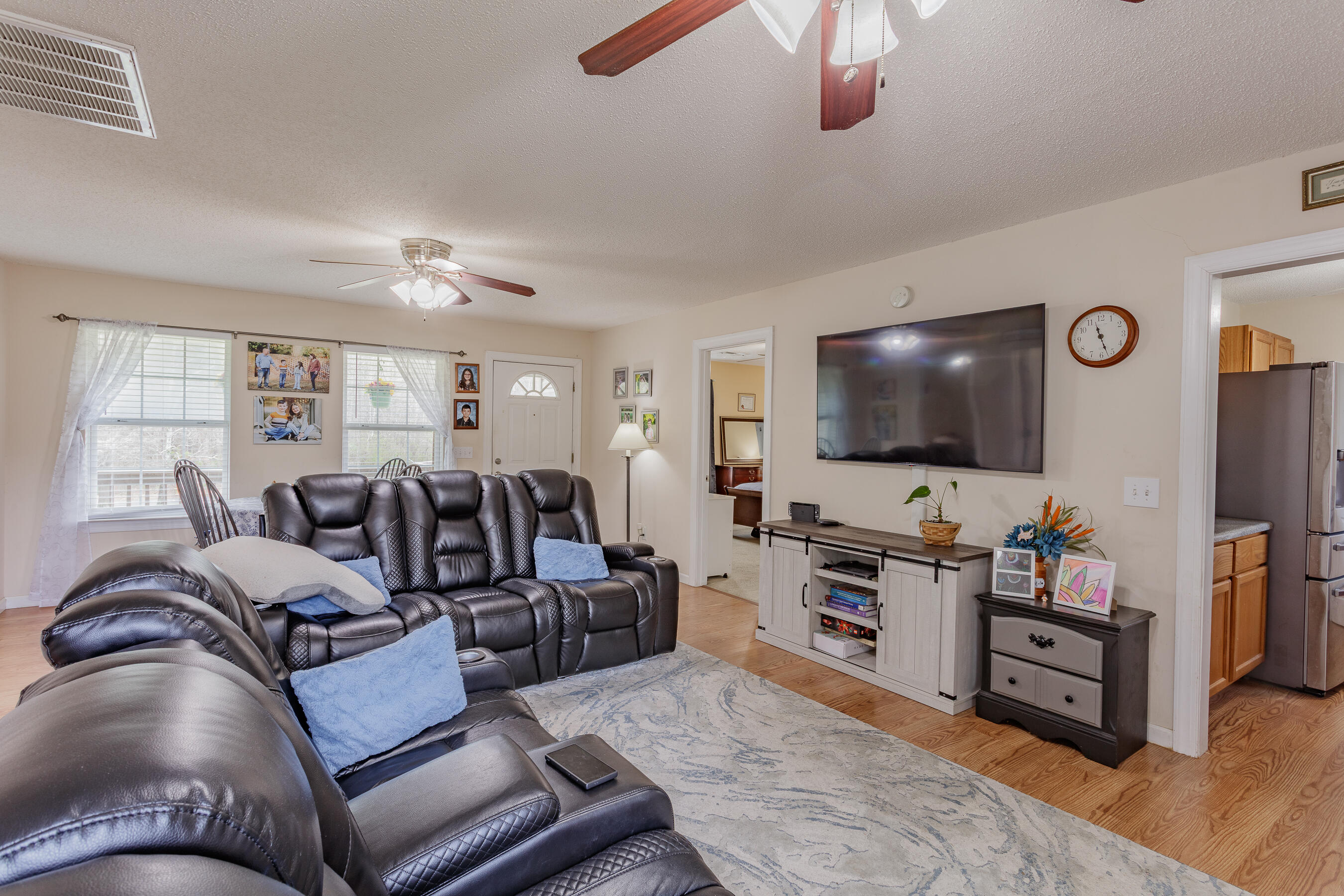 546 Eber Road Southeast Dalton, GA 30720 - Photo 6 of 29 546 Eber Road HD-14