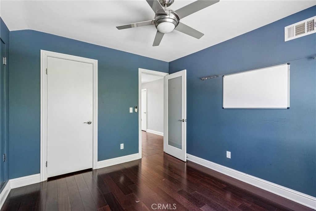 42 Kanan Road Oak Park, CA 91377 - Photo 41 of 69 Gallery Image 41