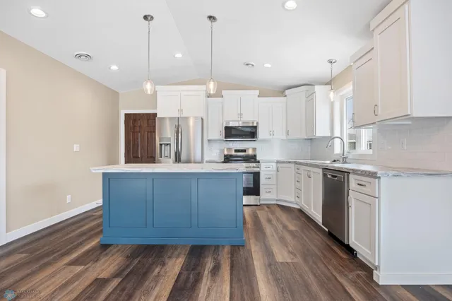 $472,900 | 2338 30th Avenue South, Fargo, ND 58103