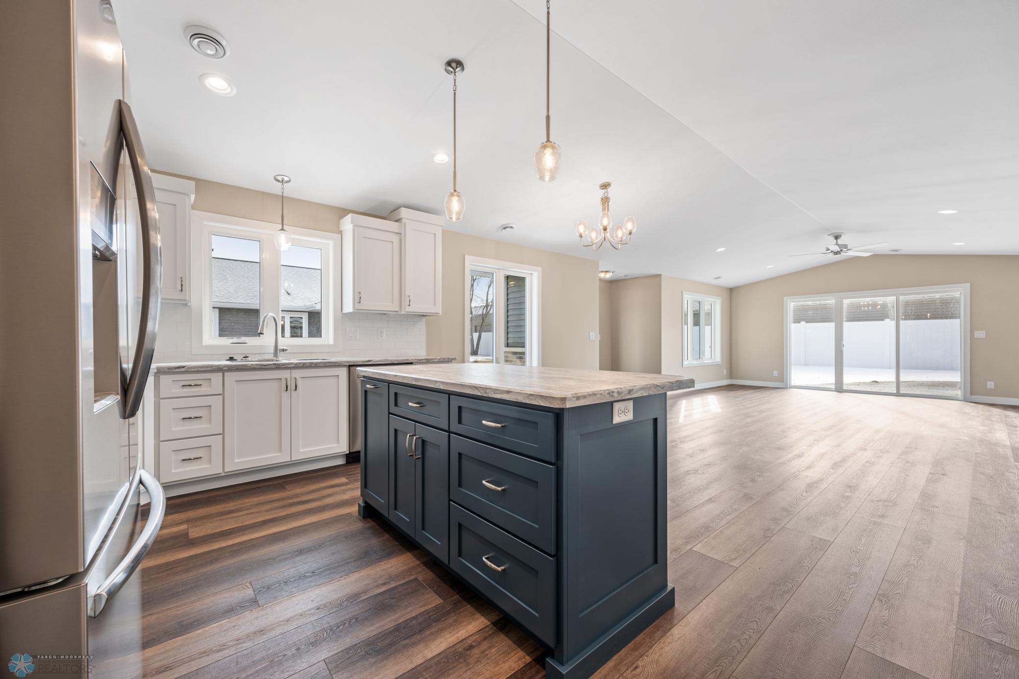 2338 30th Avenue South Fargo, ND 58103 - Photo 12 of 24