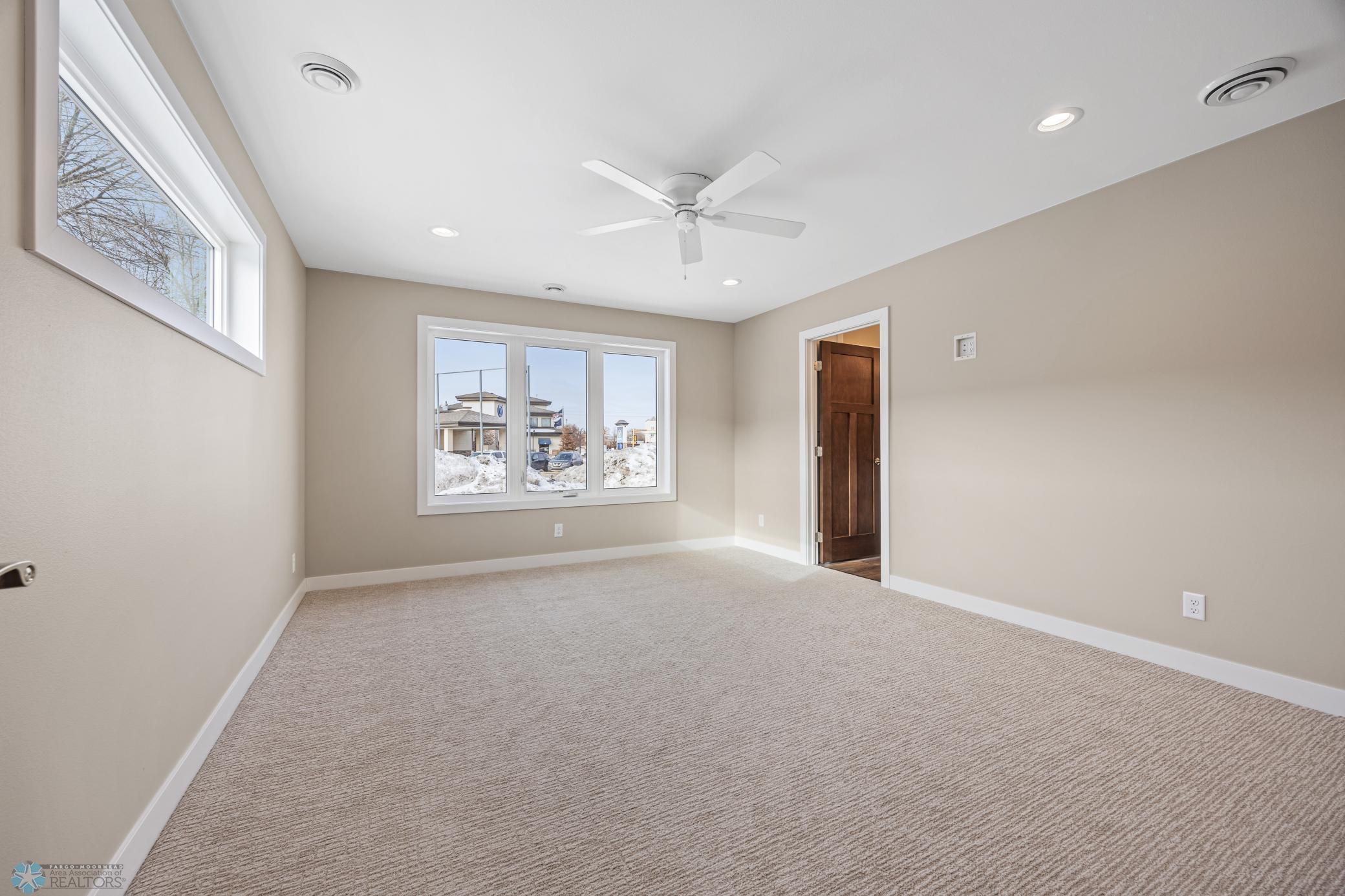 2338 30th Avenue South Fargo, ND 58103 - Photo 15 of 24