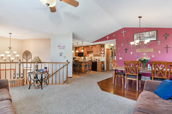 $434,900 | 826 3rd Street North, Sartell, MN 56377