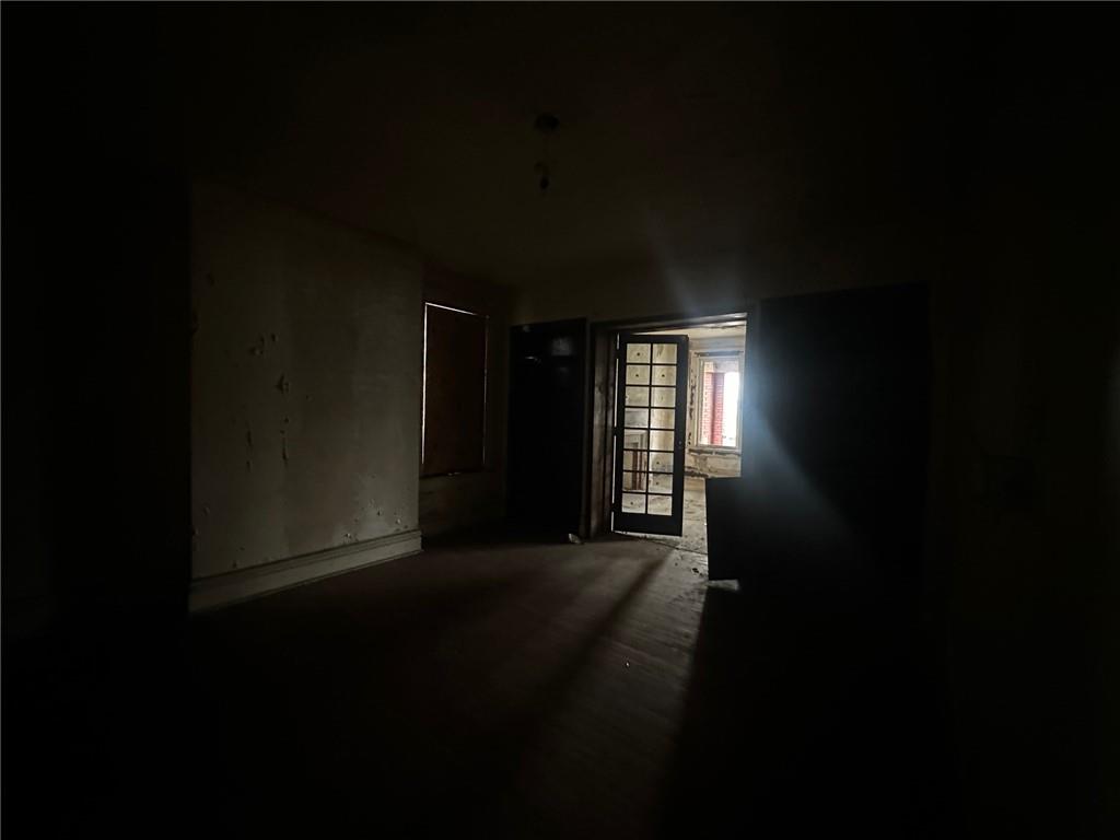 702 Whitney Avenue Pittsburgh, PA 15221 - Photo 19 of 39 a view of empty room with window