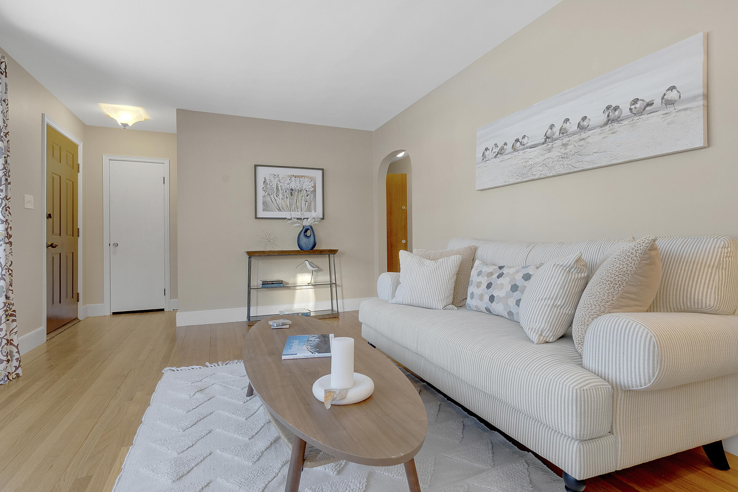 47 Clayton Street Portland, ME 04103 - Photo 11 of 27 25_47clayton-16