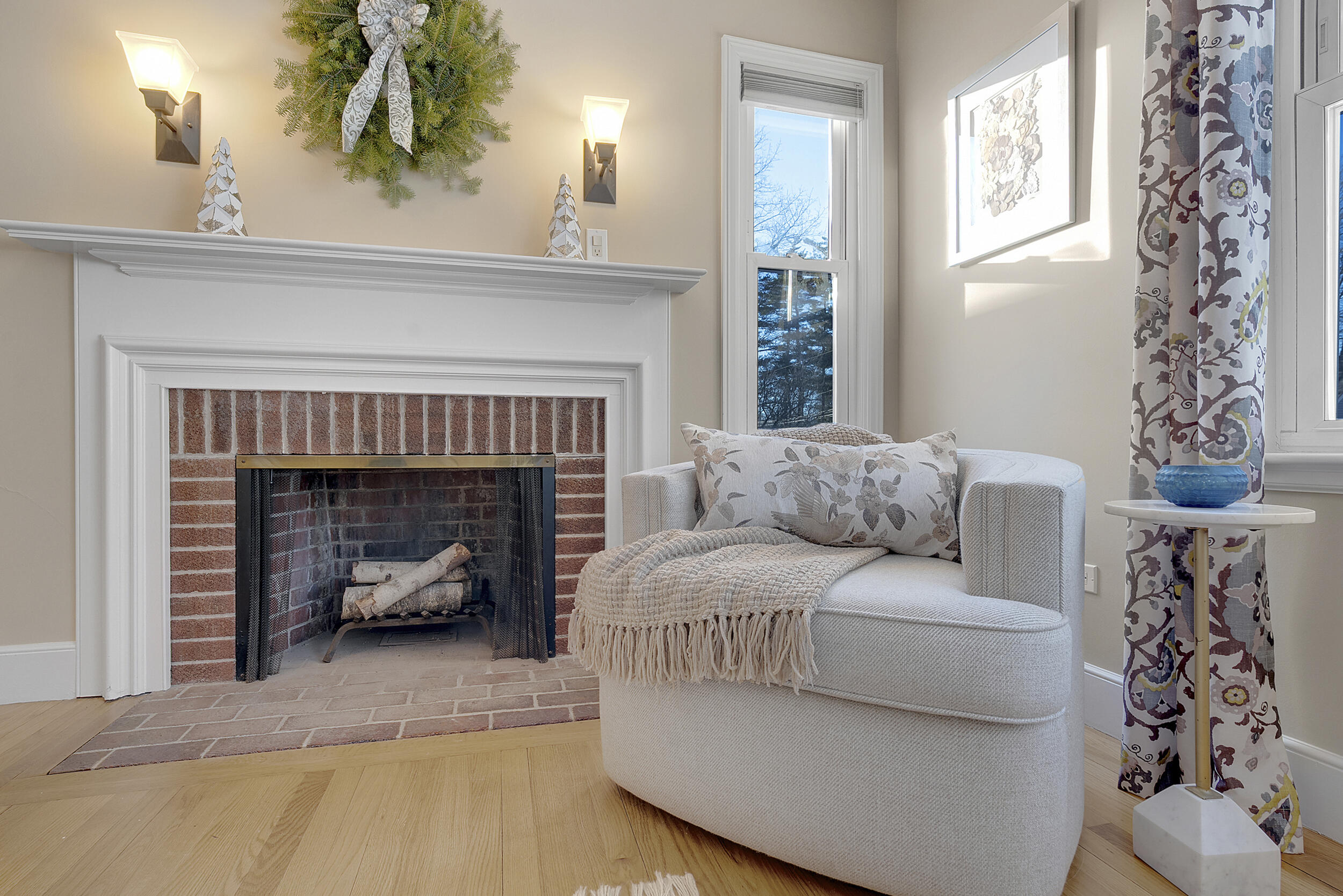 47 Clayton Street Portland, ME 04103 - Photo 12 of 27 26_47clayton-17