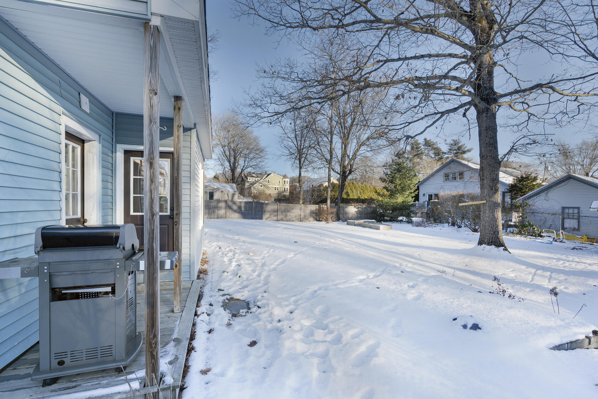 47 Clayton Street Portland, ME 04103 - Photo 26 of 27 37_47clayton-36