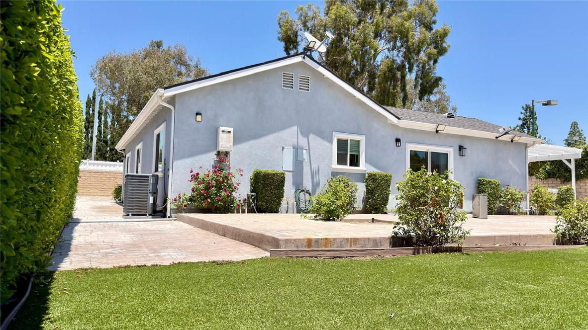 21224 West Rinaldi Chatsworth, CA 91311 - Photo 68 of 72