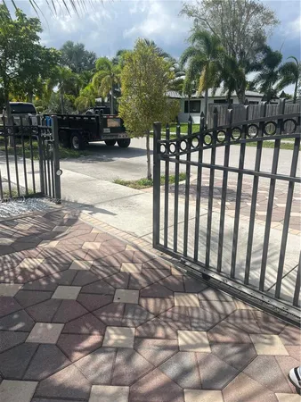 a picture of a table