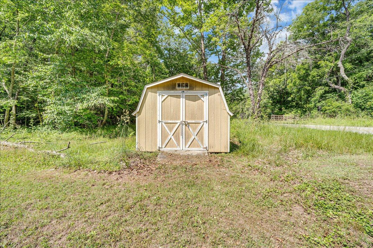 5774 Bradshaw Road Salem, VA 24153 - Photo 29 of 33 35-MIB01428