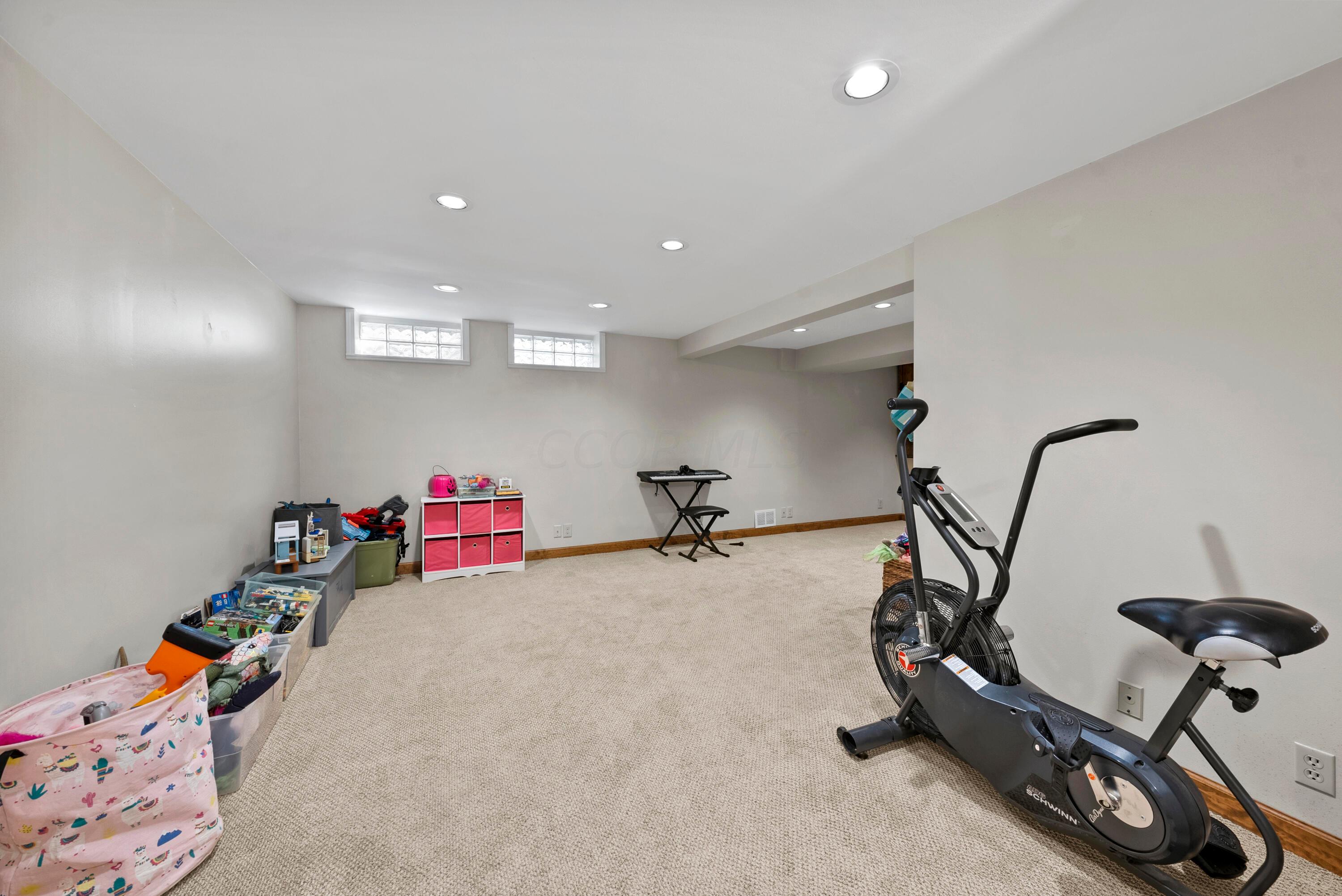 2561 Chester Road Upper Arlington, OH 43221 - Photo 29 of 38 Finished Basement