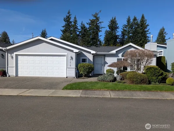 $452,500 | 31616 Southeast 272nd Lane, Maple Valley, WA 98038