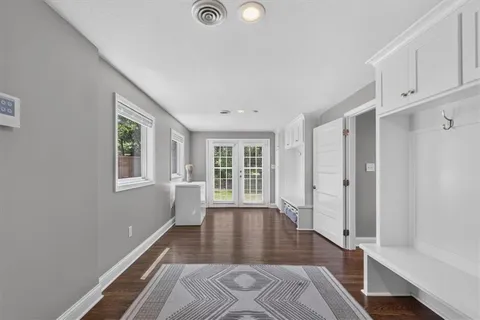 $1,250,000 | 5726 Howe Drive, Fairway, KS 66205