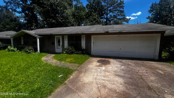 $119,900 | 5312 Cedar Park Drive, Jackson, MS 39206