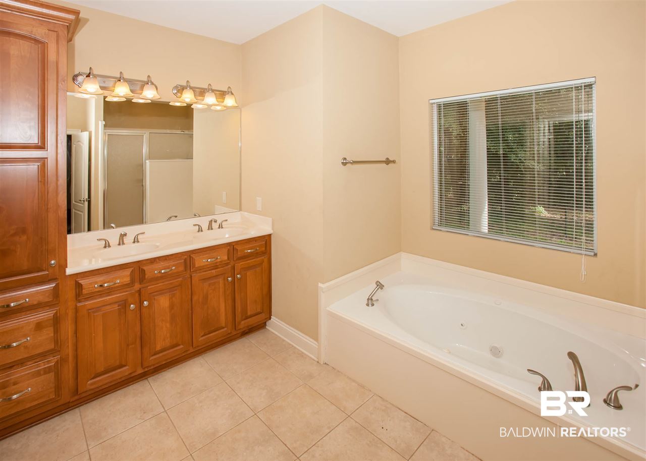 11232 Rachels Lane Foley, AL 36535 - Photo 21 of 48
